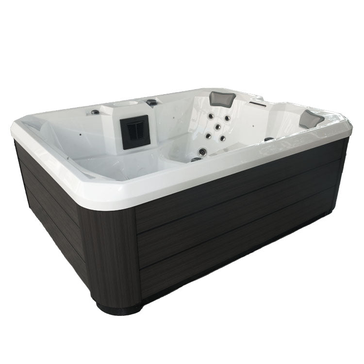 SaunamoJacuzzi Hydra 170 per quattro persone a .